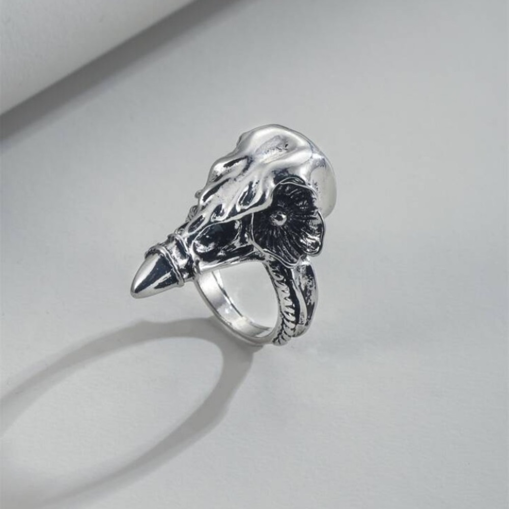 Silver bird skull ring